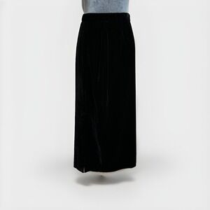 Vtg Maxi Skirt 8 Black Velvet Whimsigoth Old Money Witchy Boho Chic Hong Kong